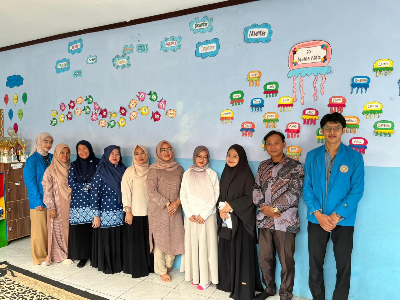 Peningkatan Kompetensi Digital Guru dalam Menciptakan Media Ajar Inovatif Berbasis Augmented Reality Melalui Pelatihan Assemblr EDU di PAUD KB Al Fitriyah - 2